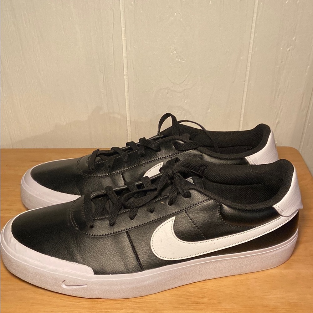 Nike Black and White Classic Sneakers